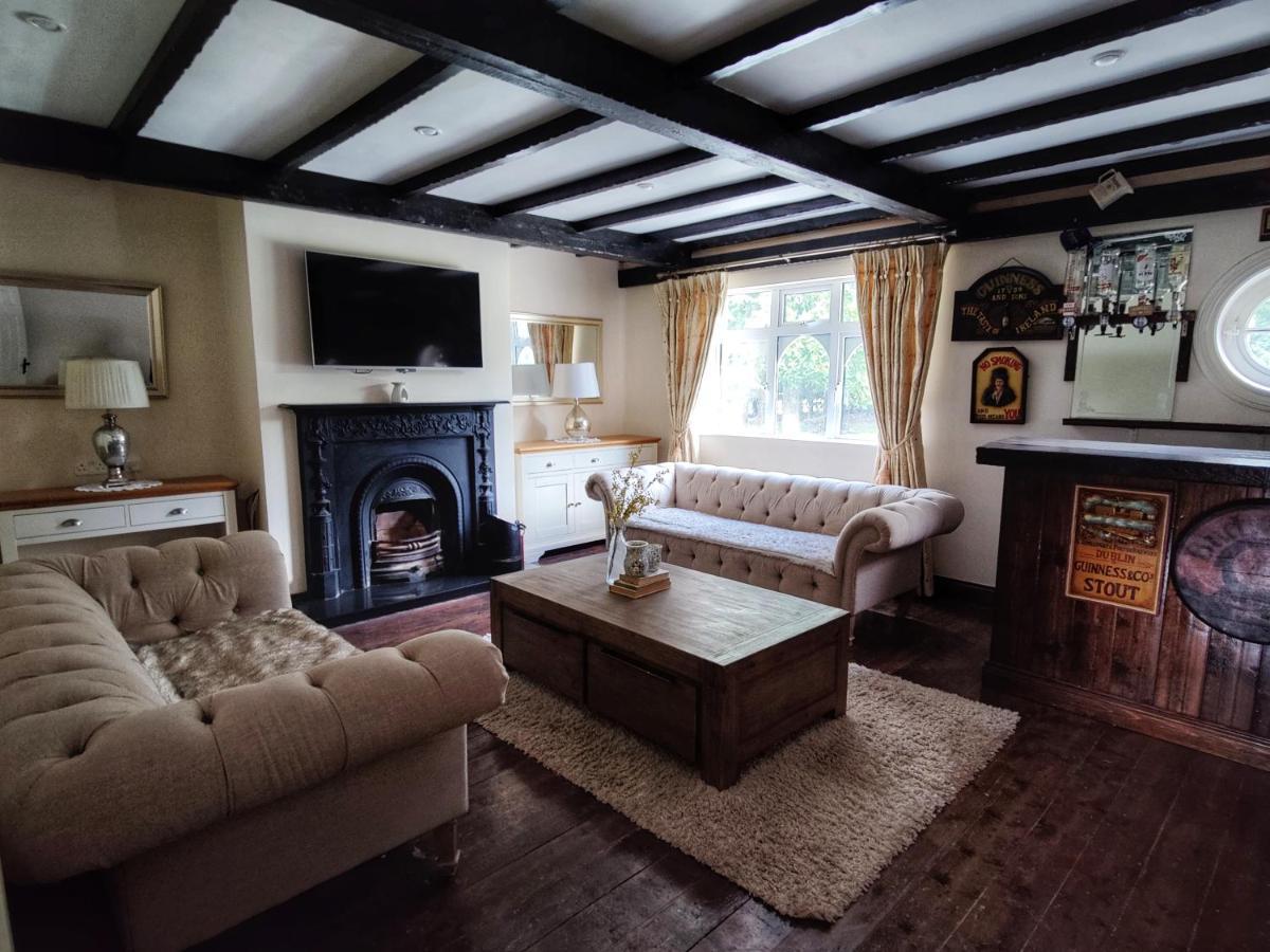 Rooms At Ballysax House The Curragh Экстерьер фото